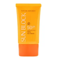 California Aloe Daily Moisture Sunblock SPF50+ PA++++