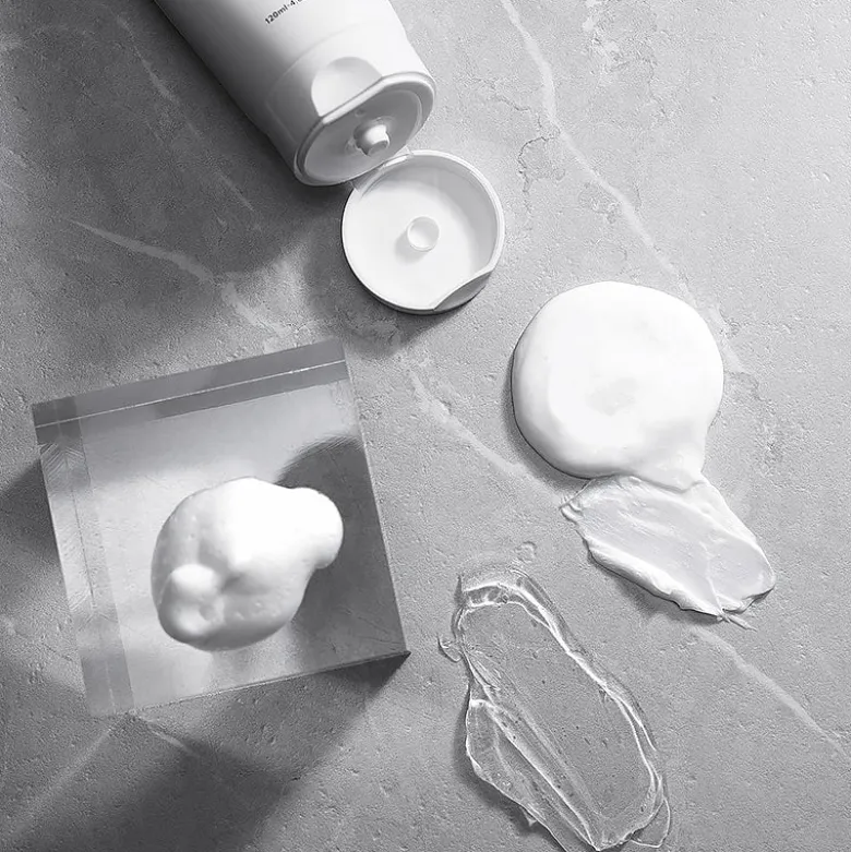 Cellup PH Cure Foam Cleanser