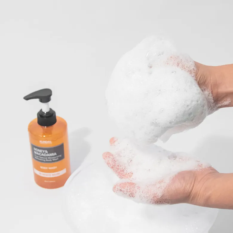Honey & Macadamia Body Wash
