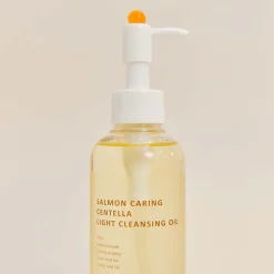 Salmon Caring Centella Light Cleansing Oil