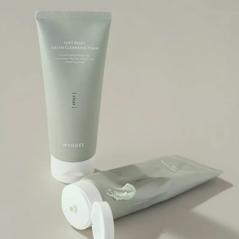 Soft Reset Green Cleansing Foam
